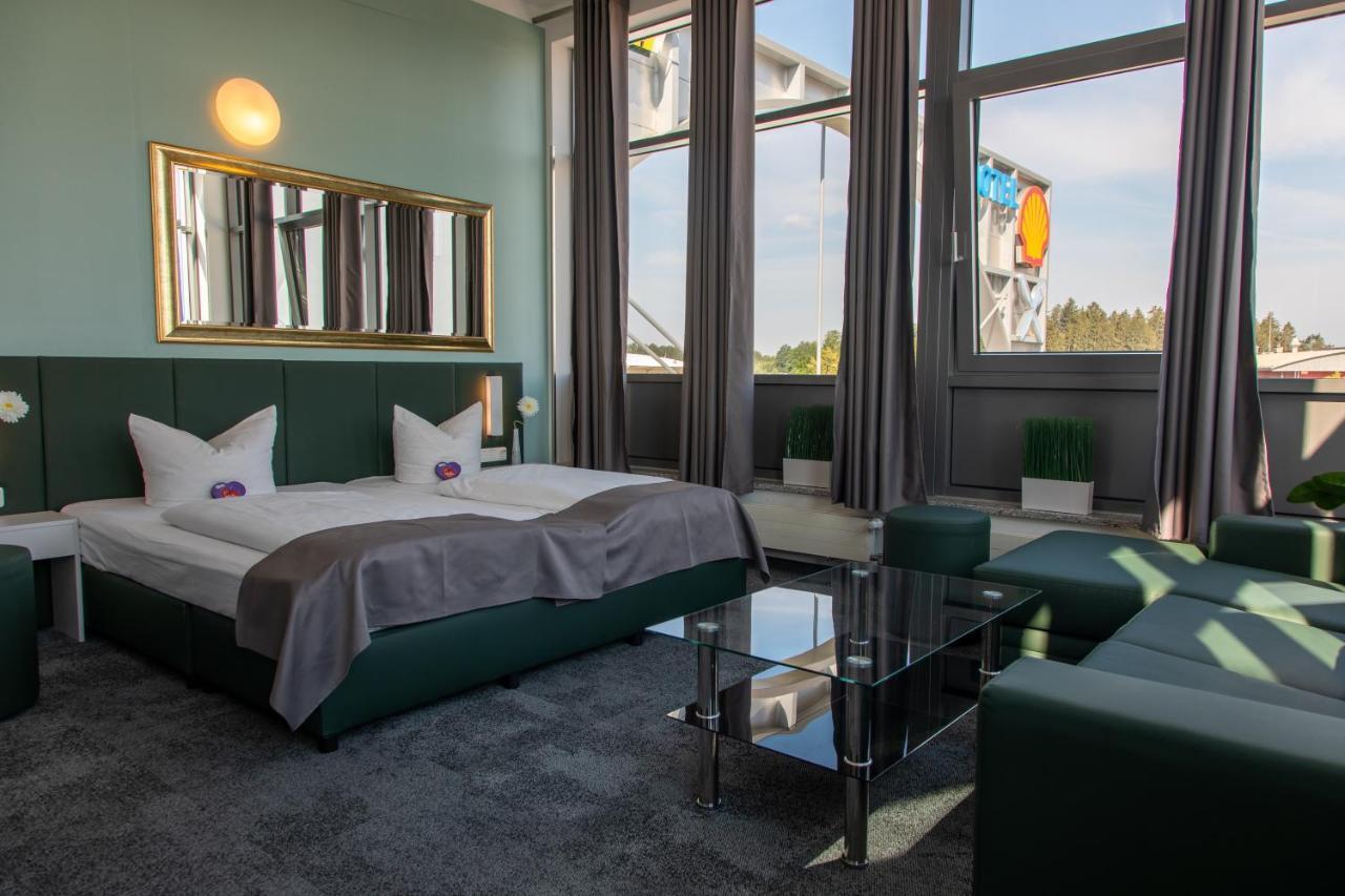 Auszeit Das Hotel Schweitenkirchen Εξωτερικό φωτογραφία